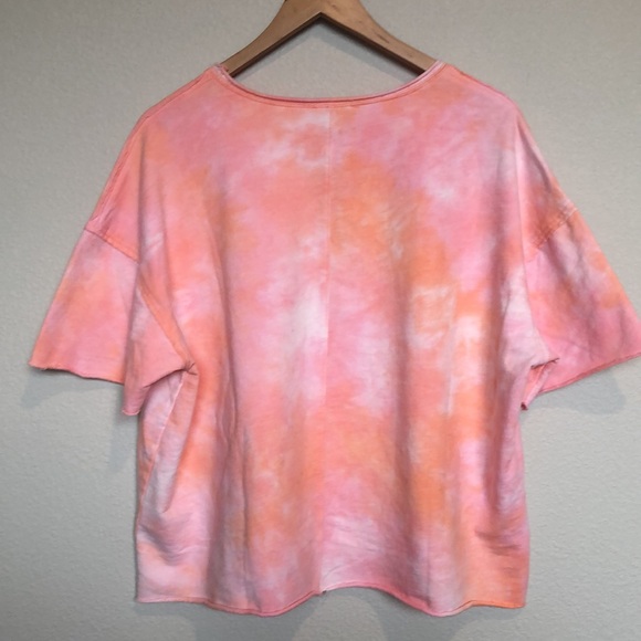 Cropped Tee - Picture 5 of 5